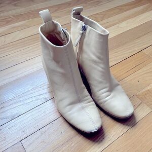 Everlane Napa Leather Day Boots Ecru 7